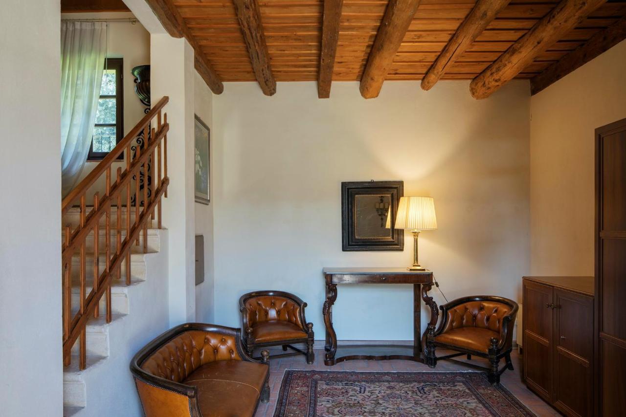 Hotel Villa Giona サン・ピエトロ・イン・カリアーノ エクステリア 写真
