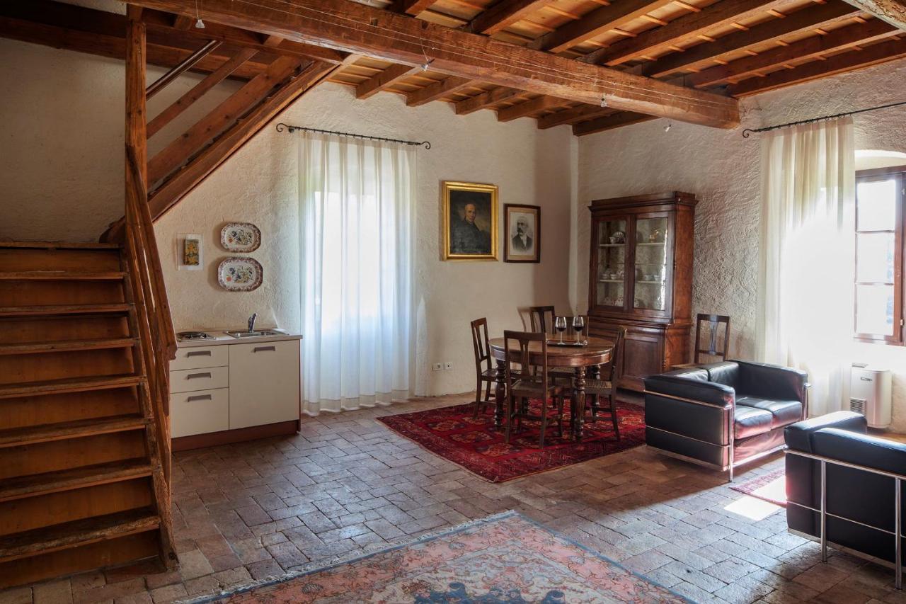Hotel Villa Giona サン・ピエトロ・イン・カリアーノ エクステリア 写真
